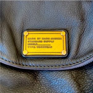 Marc Jacobs classic leather purse.